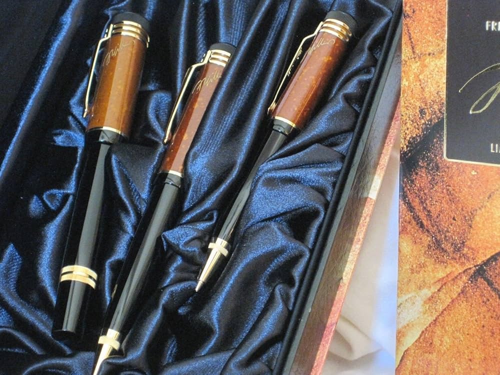 モンブランボールペン　 MONTBLANC FRIEDRICH SCHILLER Montblanc Limited Edition Friedrich Schiller Ballpoint Pen